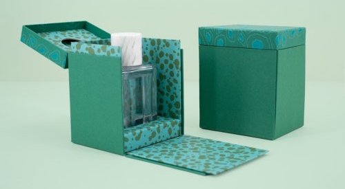 Flip-Lid-Box: Rissmann's magnet-free solution for a premium unboxing experience